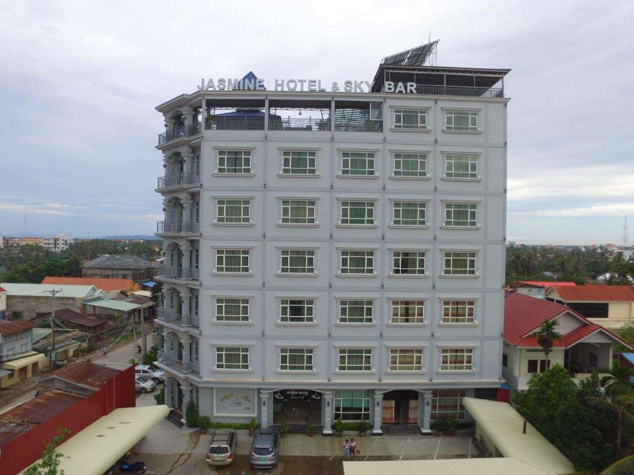 จัสมิน โฮเต็ล แอนด์ สกาย บาร์ Hotel พระตะบอง ภายนอก รูปภาพ