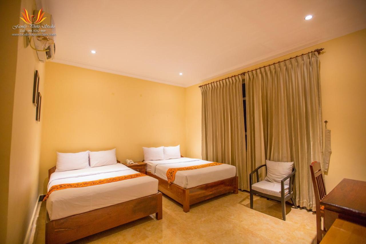 จัสมิน โฮเต็ล แอนด์ สกาย บาร์ Hotel พระตะบอง ภายนอก รูปภาพ