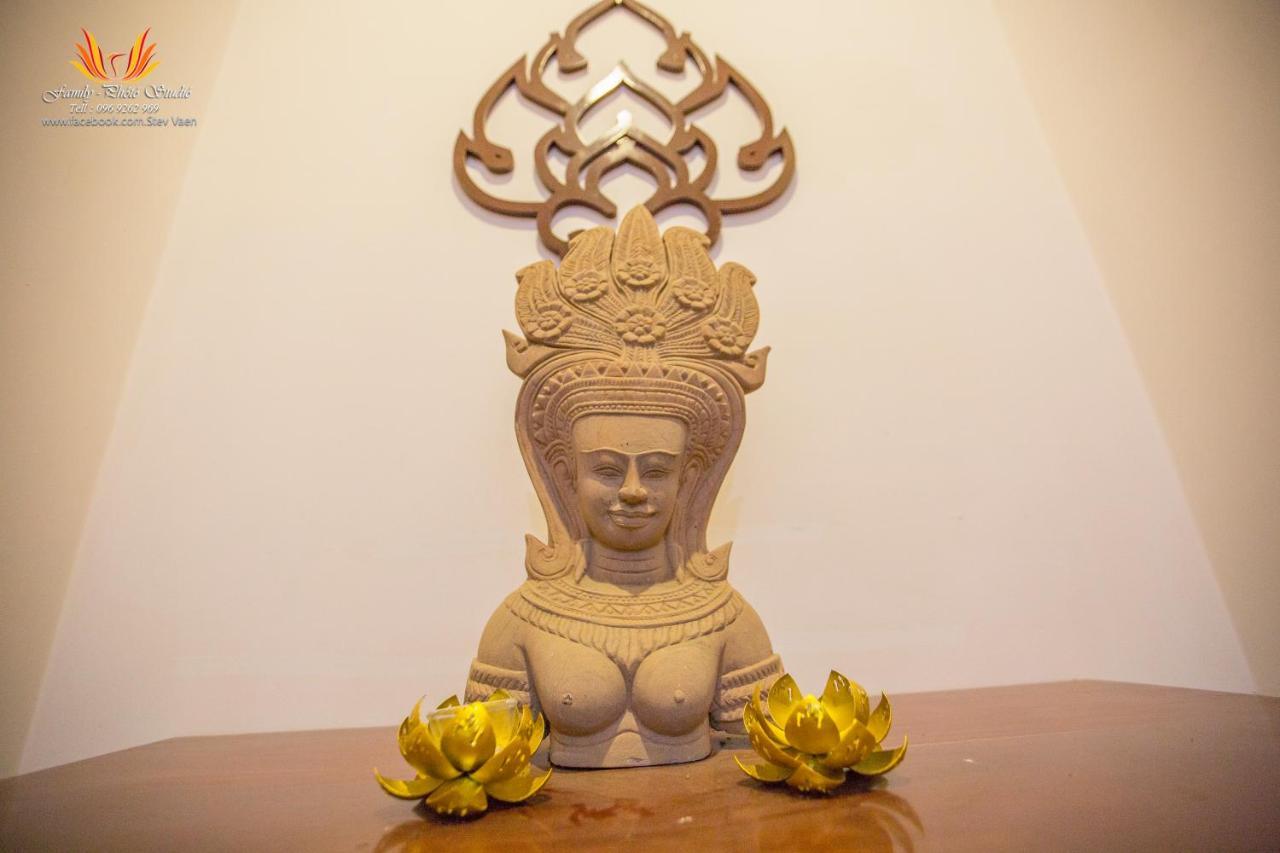 จัสมิน โฮเต็ล แอนด์ สกาย บาร์ Hotel พระตะบอง ภายนอก รูปภาพ