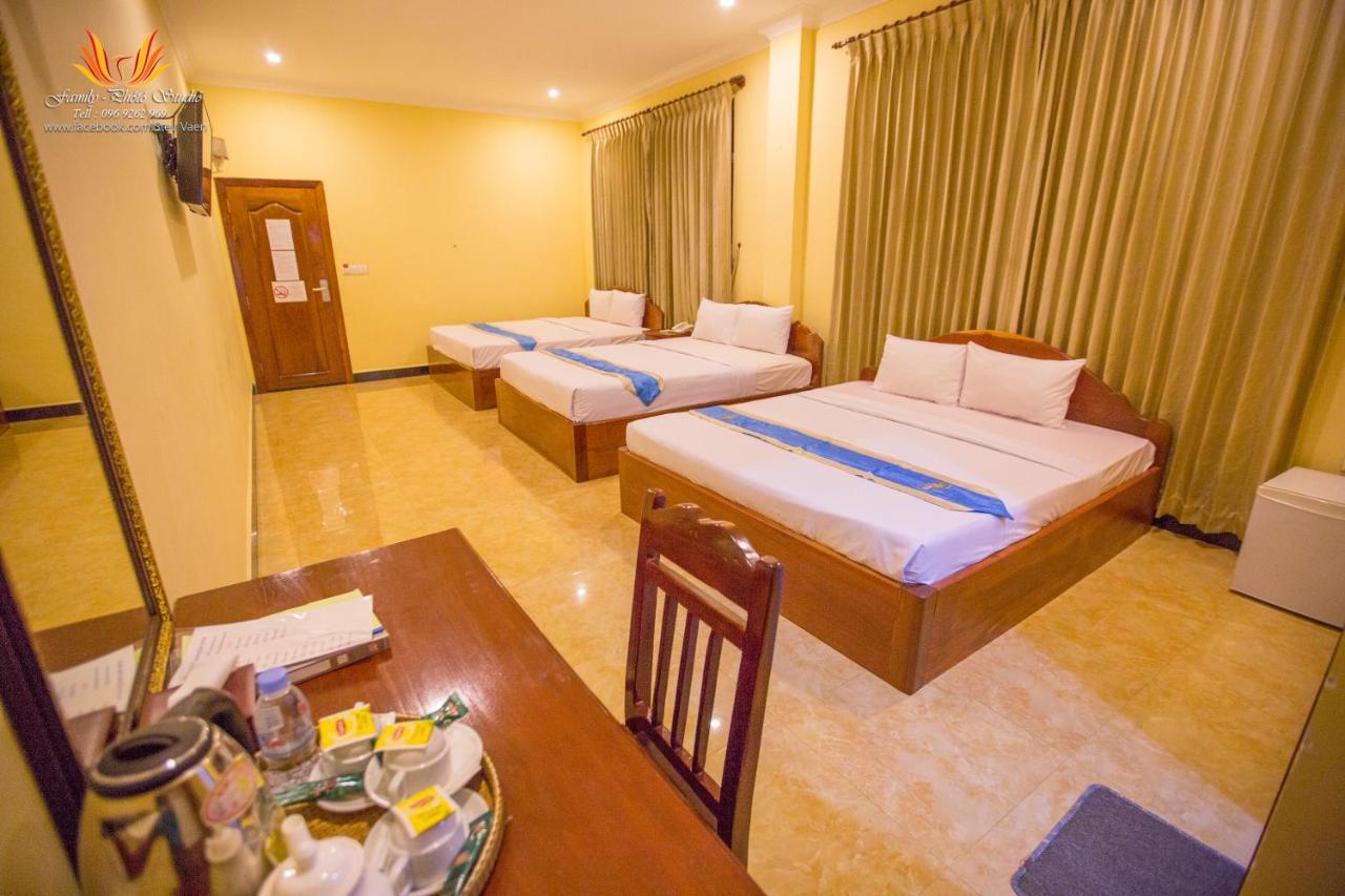 จัสมิน โฮเต็ล แอนด์ สกาย บาร์ Hotel พระตะบอง ภายนอก รูปภาพ