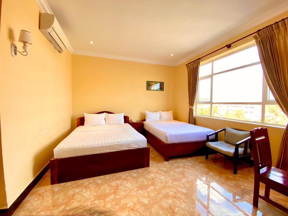 จัสมิน โฮเต็ล แอนด์ สกาย บาร์ Hotel พระตะบอง ภายนอก รูปภาพ
